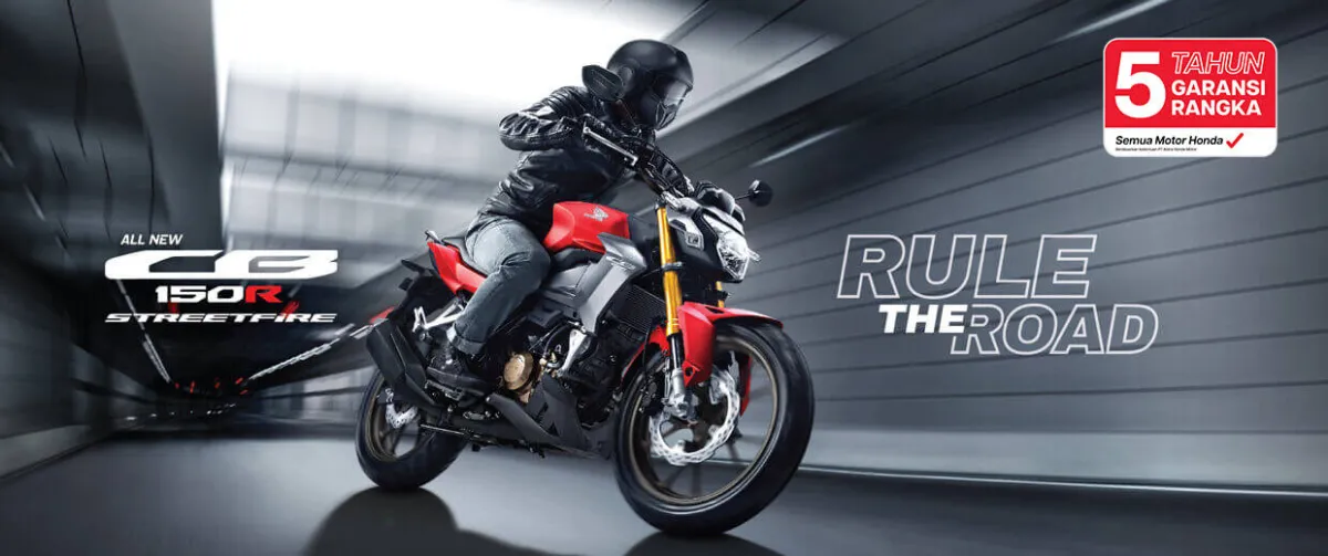 Honda CB150R Streetfire foto 1