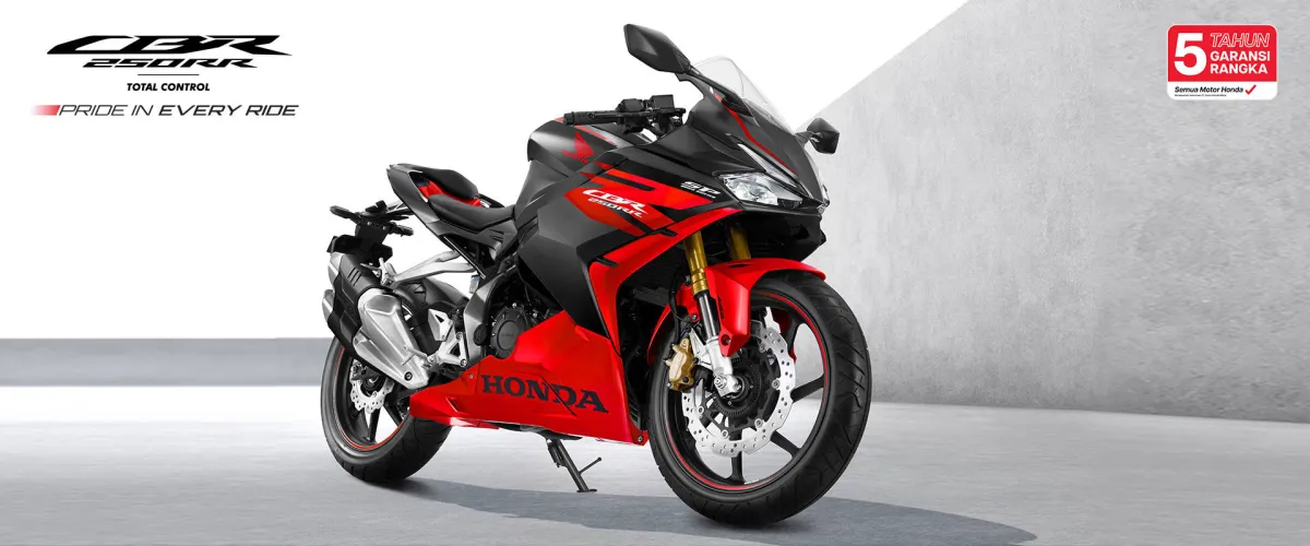 Honda CBR250RR foto 1